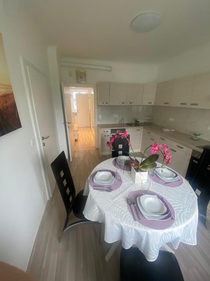 Apartament Einfamillienhaus Rustenfeld Zewnętrze zdjęcie
