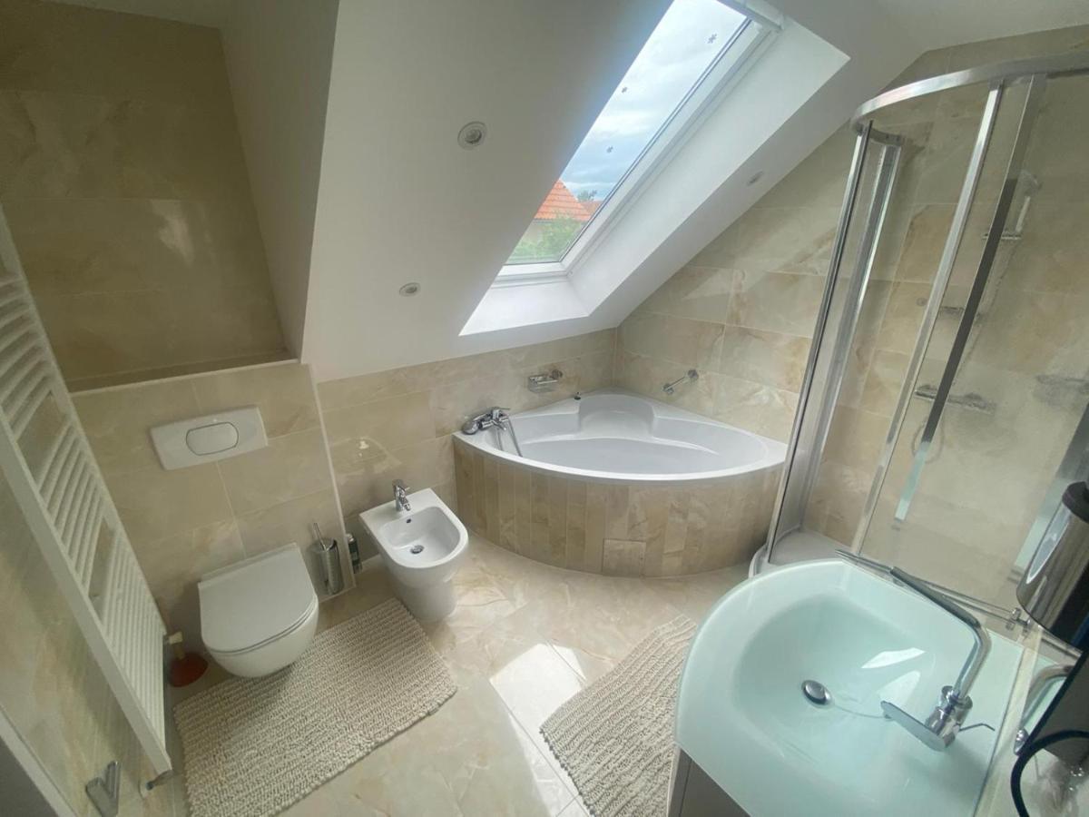 Apartament Einfamillienhaus Rustenfeld Zewnętrze zdjęcie